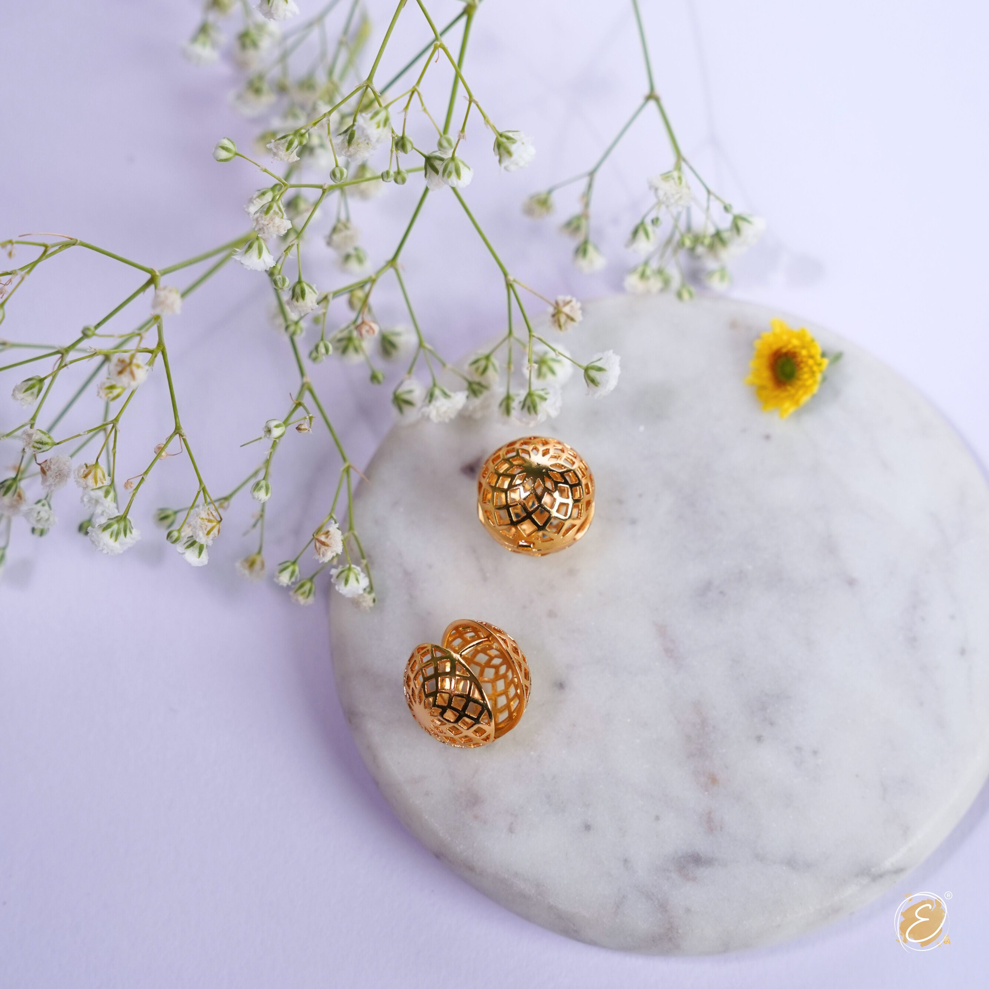 Mandala Marble Huggies