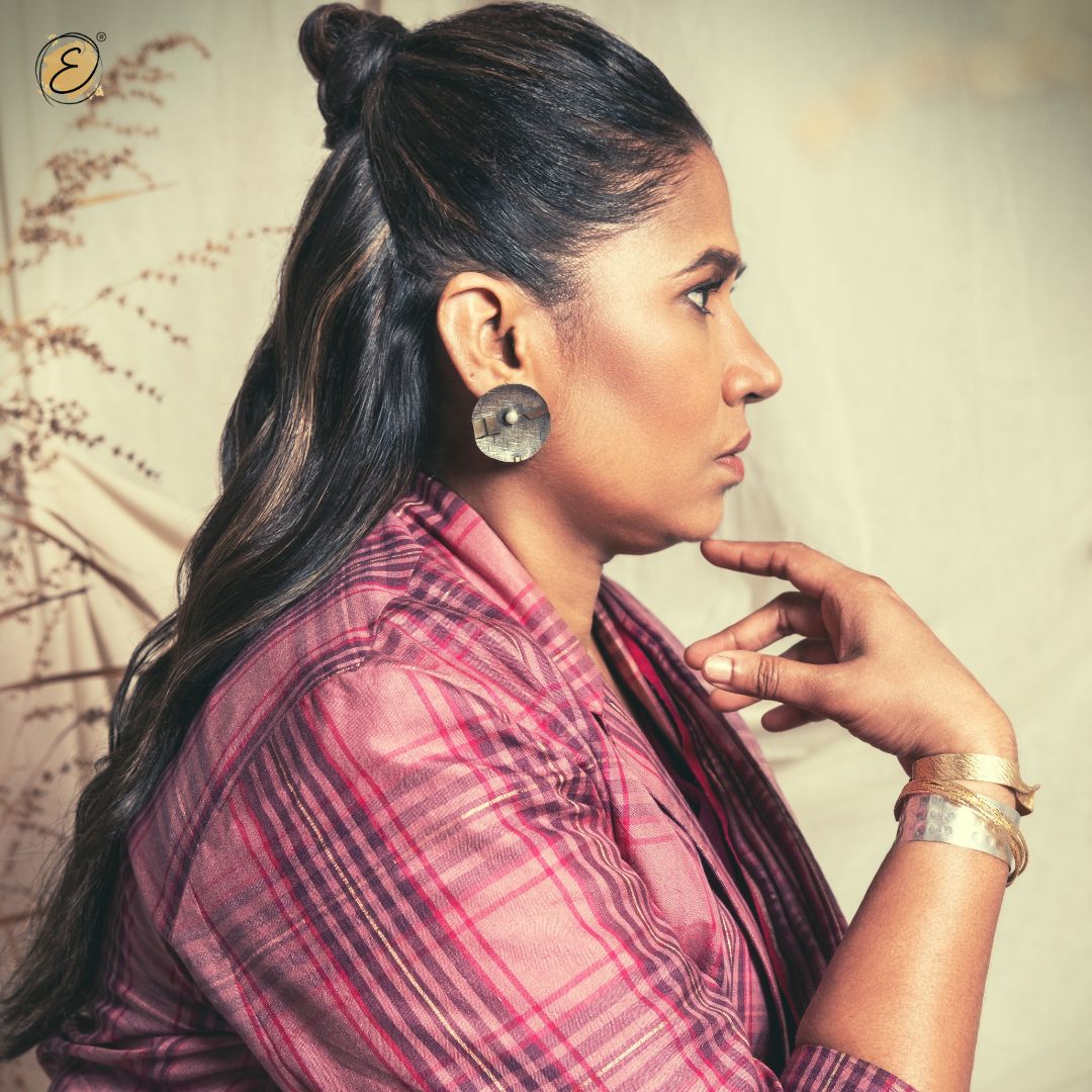 Chhaya Kadam in Kavach Studs