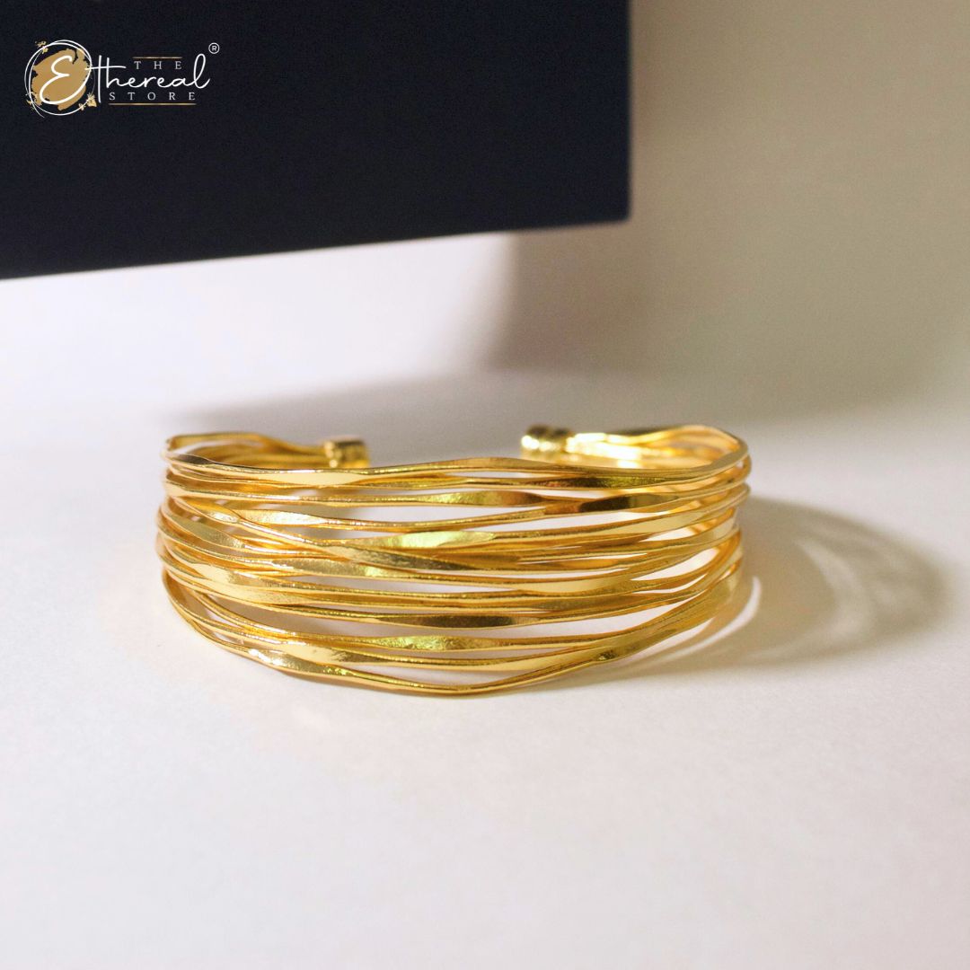 Chunky Streak Arm Cuff