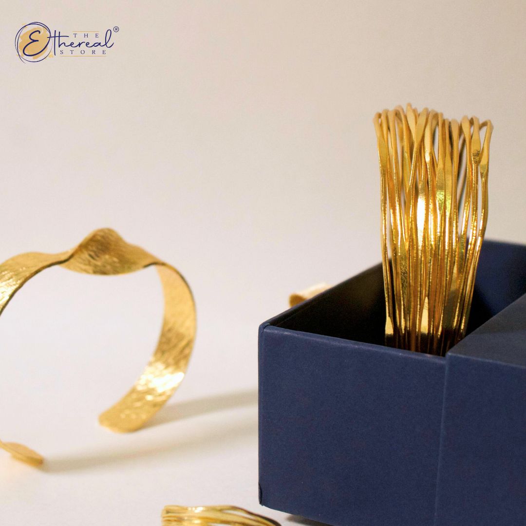Chunky Streak Arm Cuff