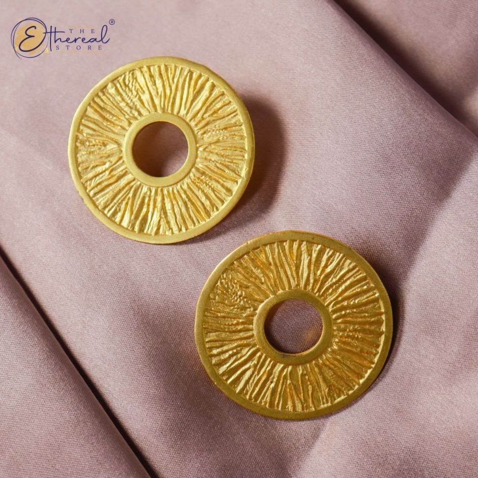Contemporary Disc Studs