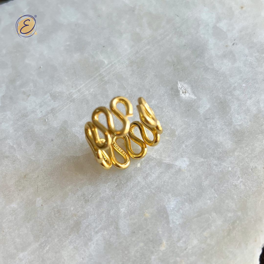 Curly Ring