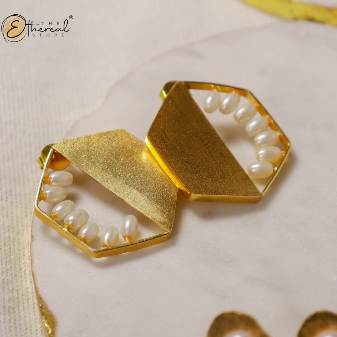 Hexad Studs