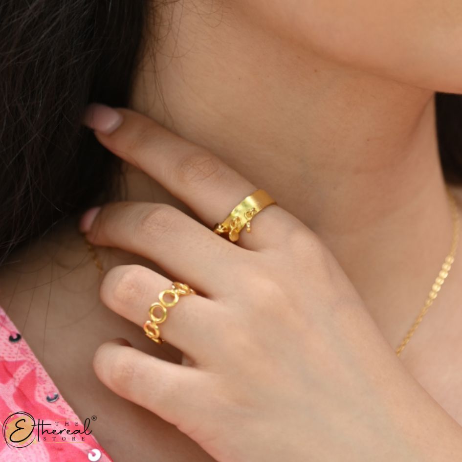 Gold Link Ring