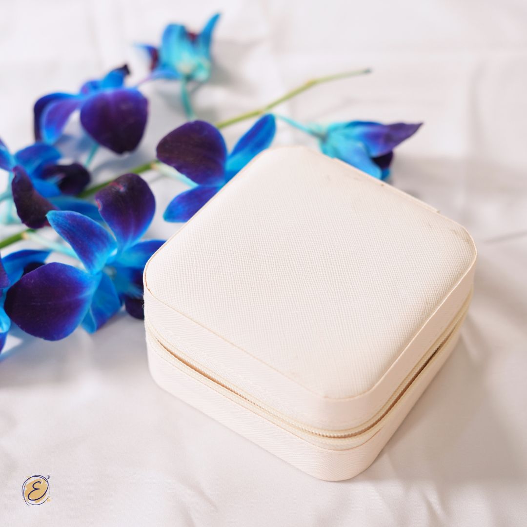 Mini Jewellery Organizer White