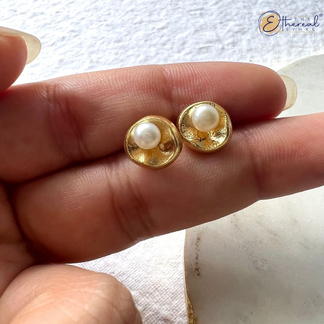 Beachy Pearl Necklace/Set