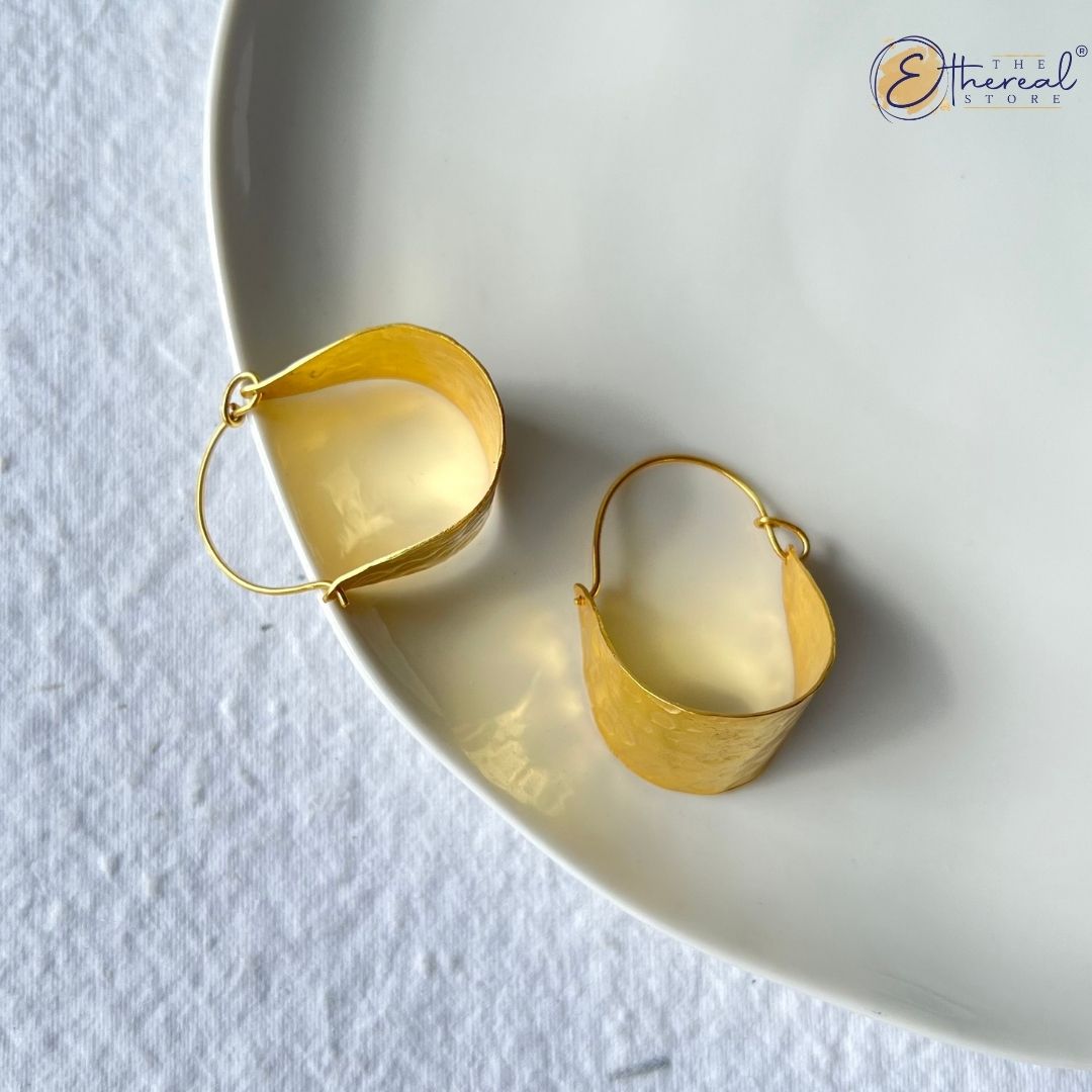Celine Hoops