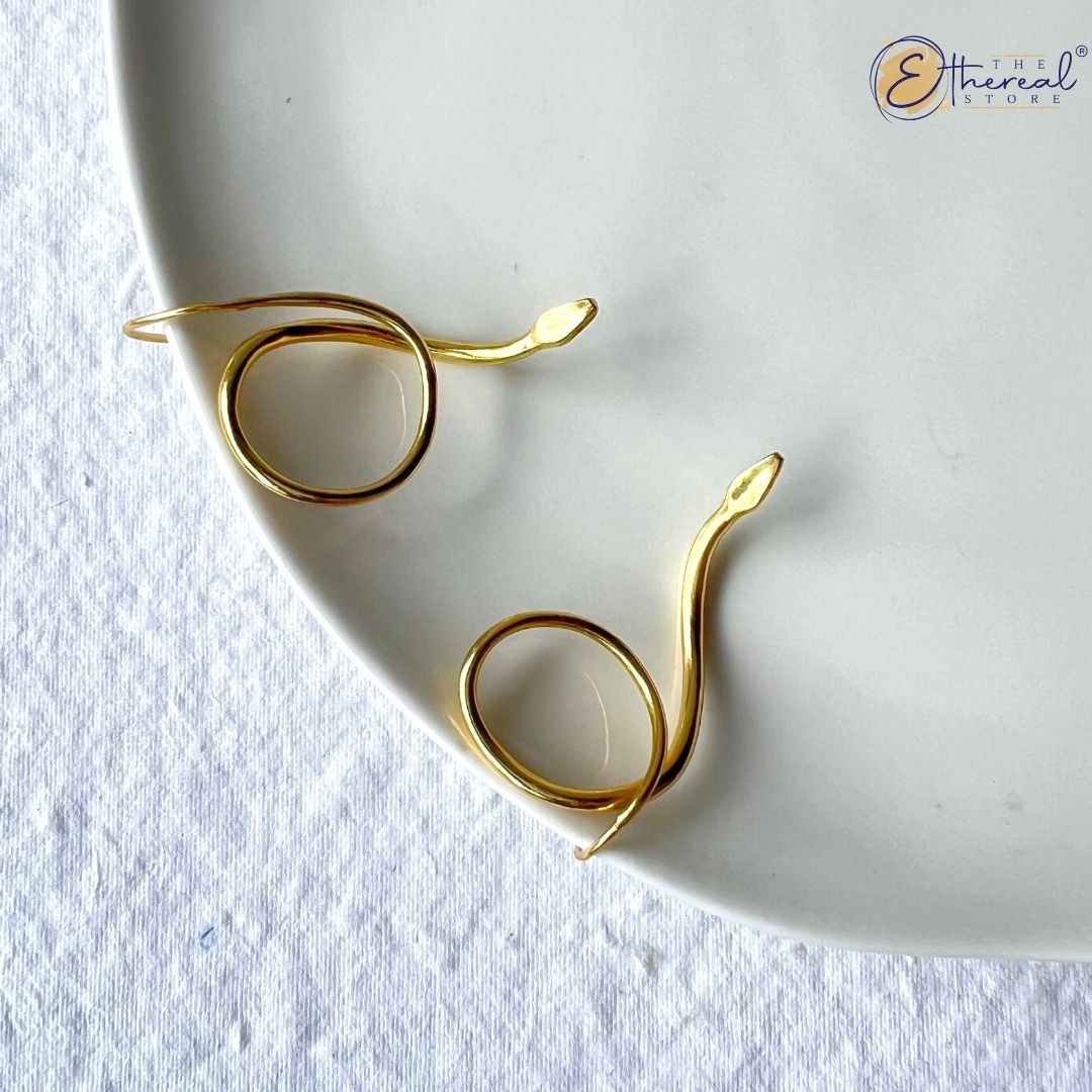 Serpent Hooks