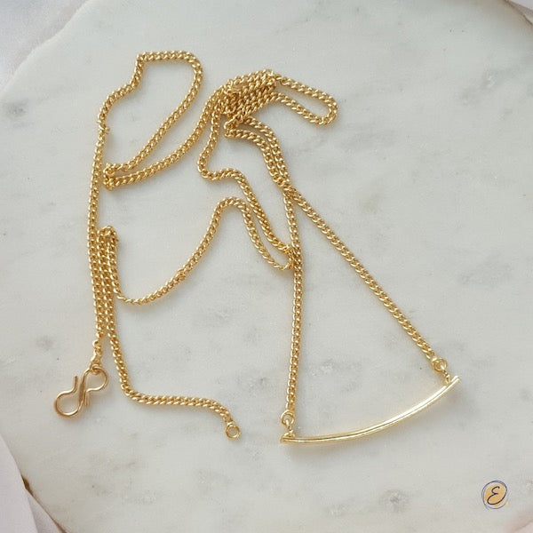 Minimal Bow Necklace