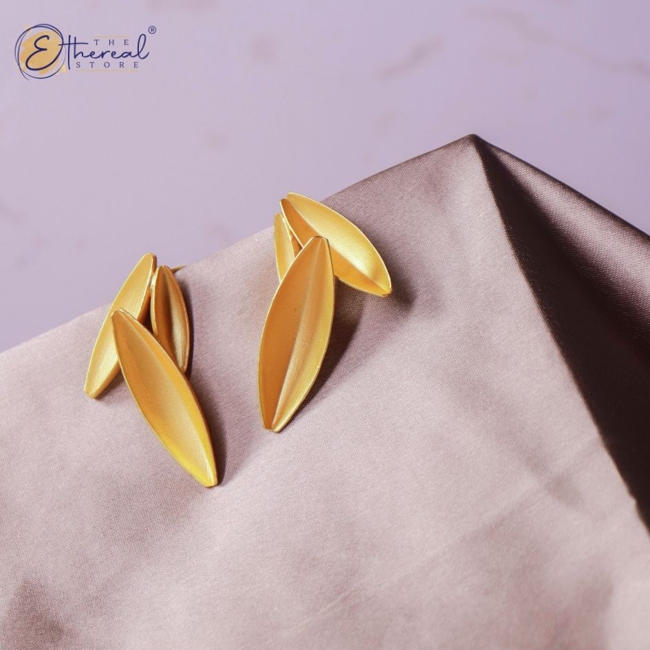 Clustered Xenia Studs