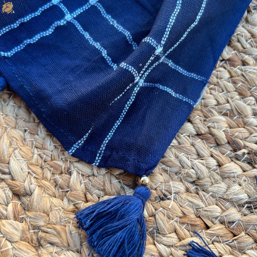 blue and white stole