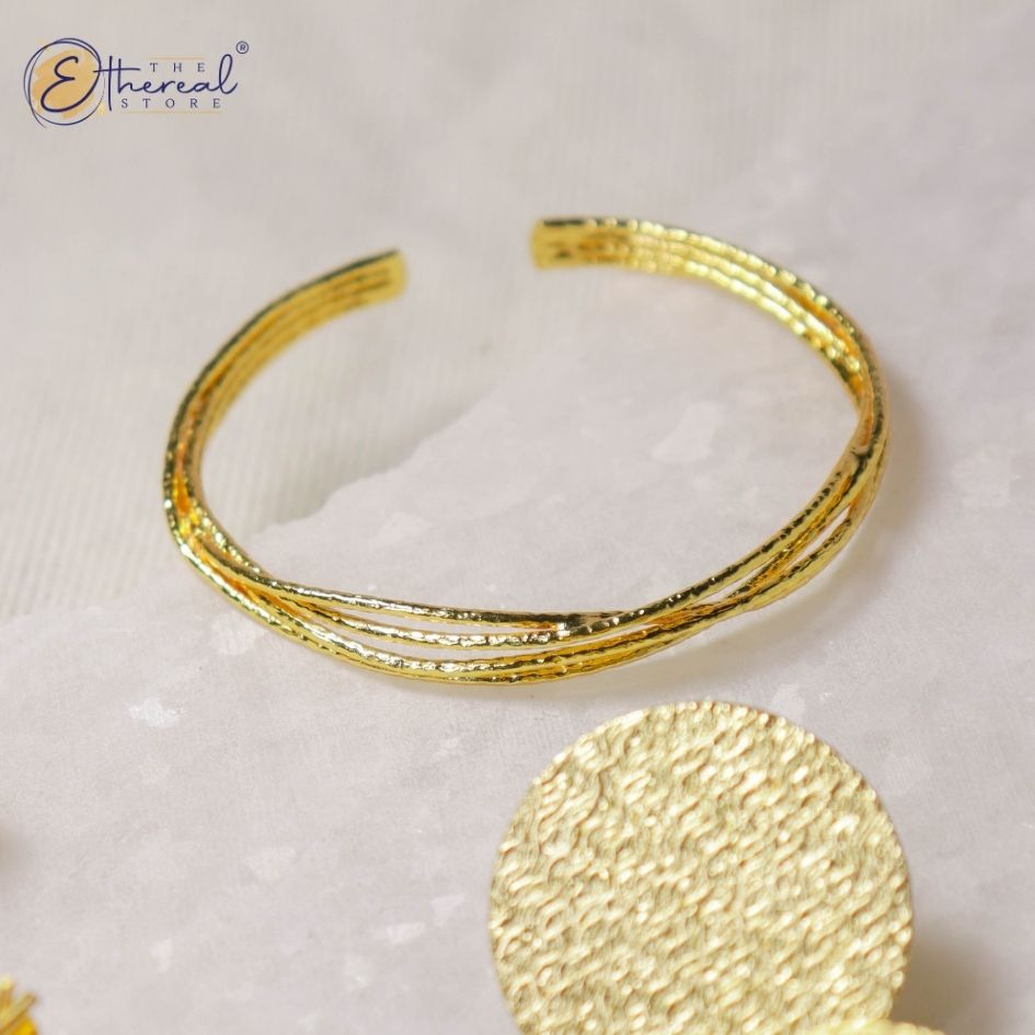 Serenity Gold Cuff