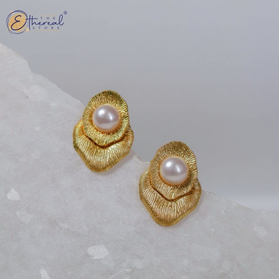Leaf Pearl Studs