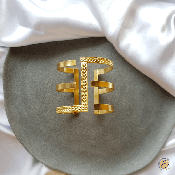 Cleo Cuff