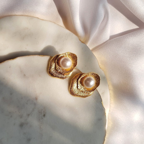 Leaf Pearl Studs