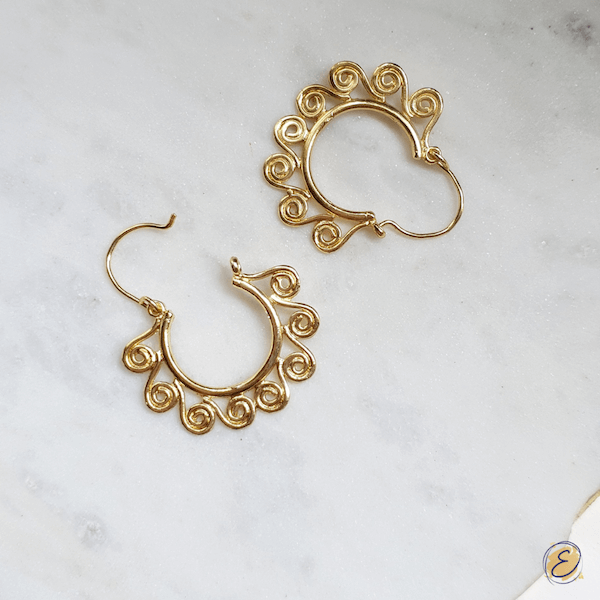 Spin Hoops