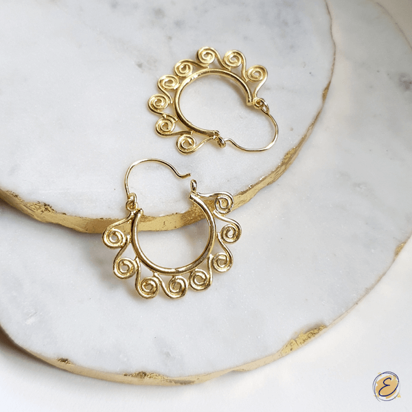 Spin Hoops