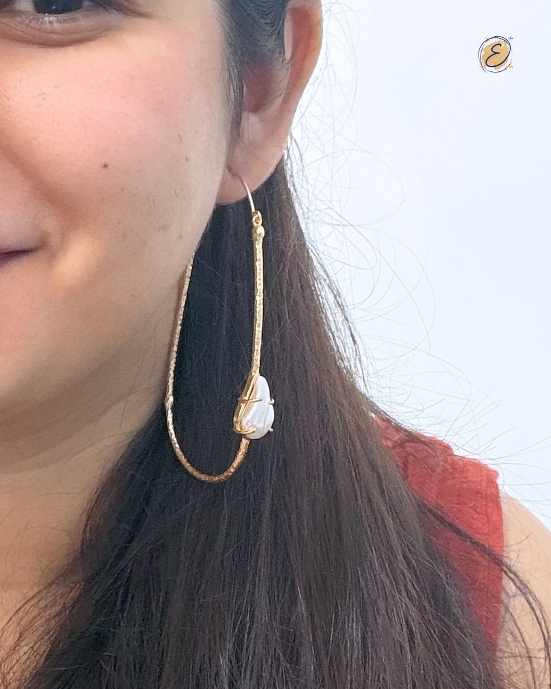 Oversized Urvashi Hoops Gold