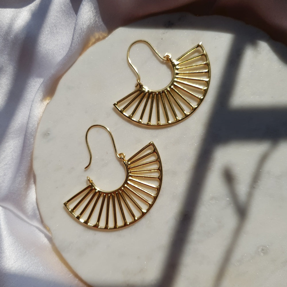 fan shaped hoop earrings