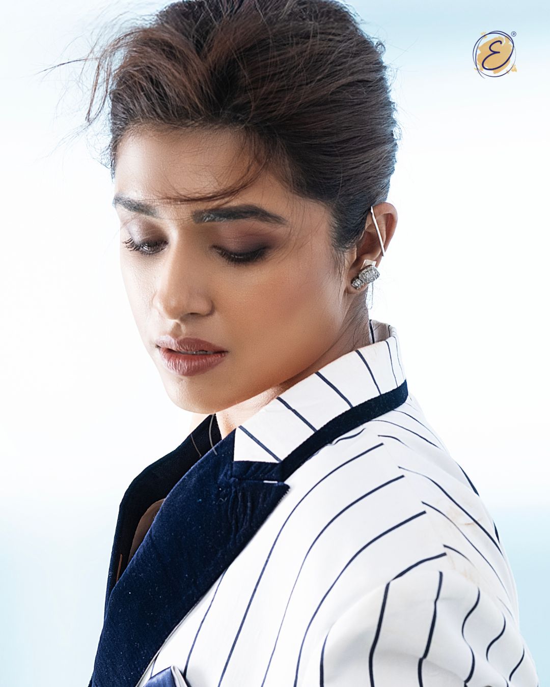 Sanskruti Balgude in Silver Amrapali Earcuff