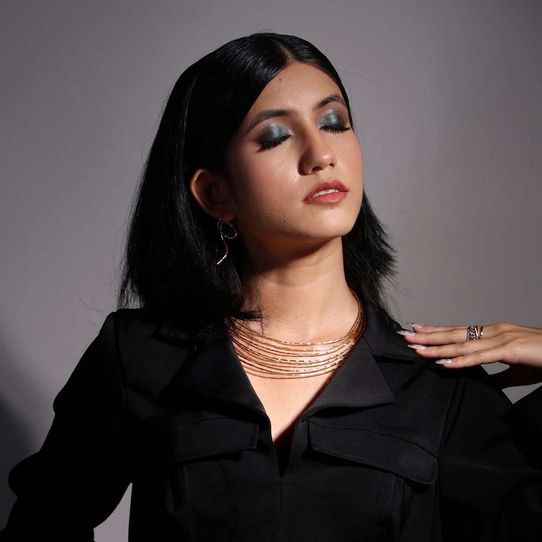 Shagufta Iqbal in Streak Neck Cuff